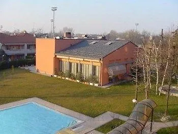 Hotel Embassy Pero 3*,  Italy