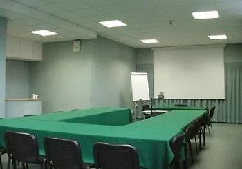 Hotel Embassy Pero